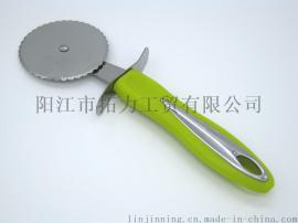 厂家直销不锈钢花边比萨刀 披萨介饼刀 厨房用品小工具