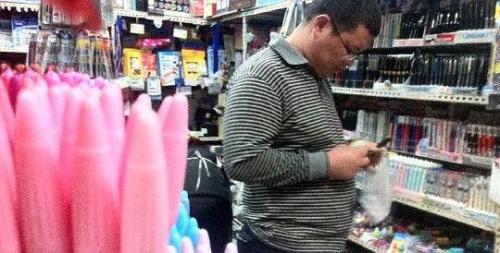 文具市场上中性笔最畅销 