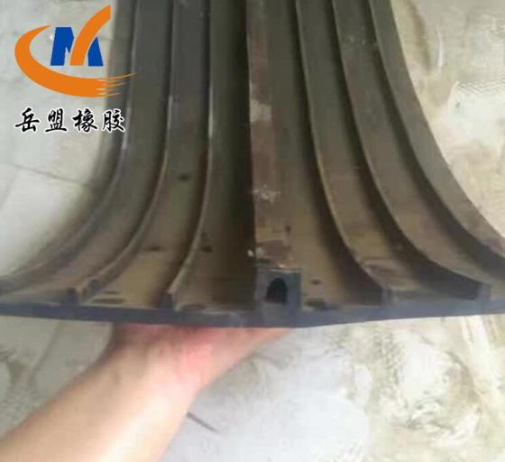EP背贴式或外贴式止水带