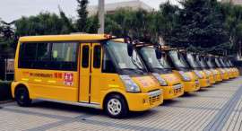 五菱专用校车，五菱校车