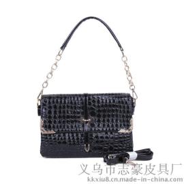 【2015流行女包】18年的女包厂家专做流行女包-志豪皮具