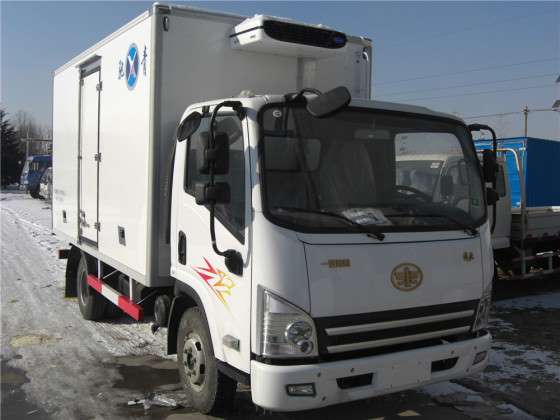 烟台冷藏车保温车，烟台水产冷藏运输车，速冻海鲜冷藏运输车