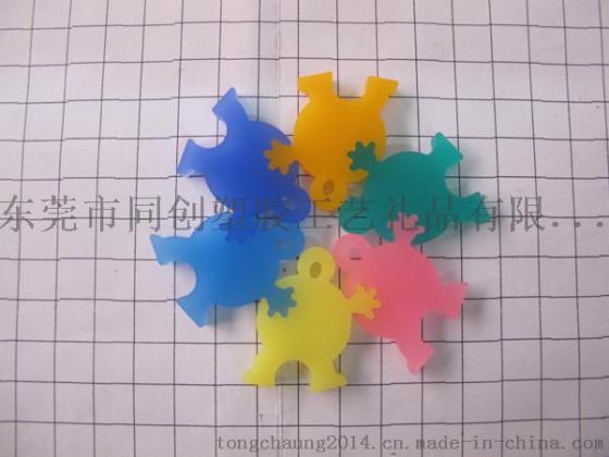 PVC软胶拼图杯垫隔热餐垫  塑胶迷宫滴胶防滑杯垫